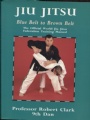 Kampsport-Budo Jiu Jitsu. Blue belt to Brown belt